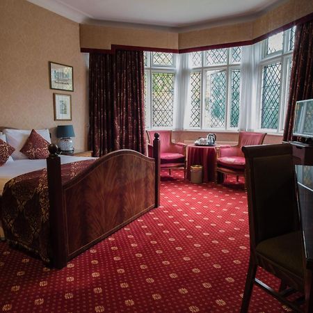 Best Western Plus Grim'S Dyke Hotel Harrow Bagian luar foto