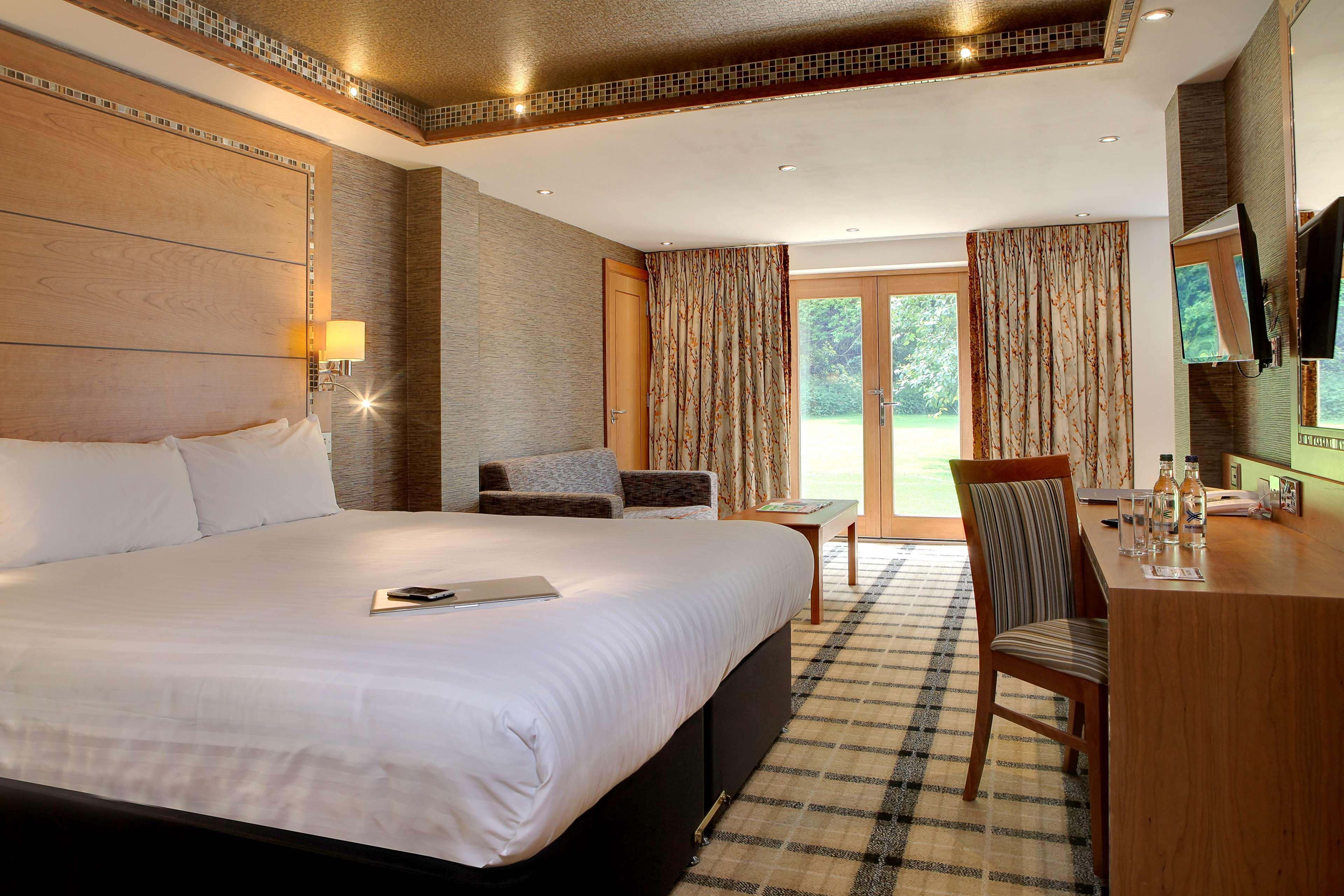 Best Western Plus Grim'S Dyke Hotel Harrow Bagian luar foto