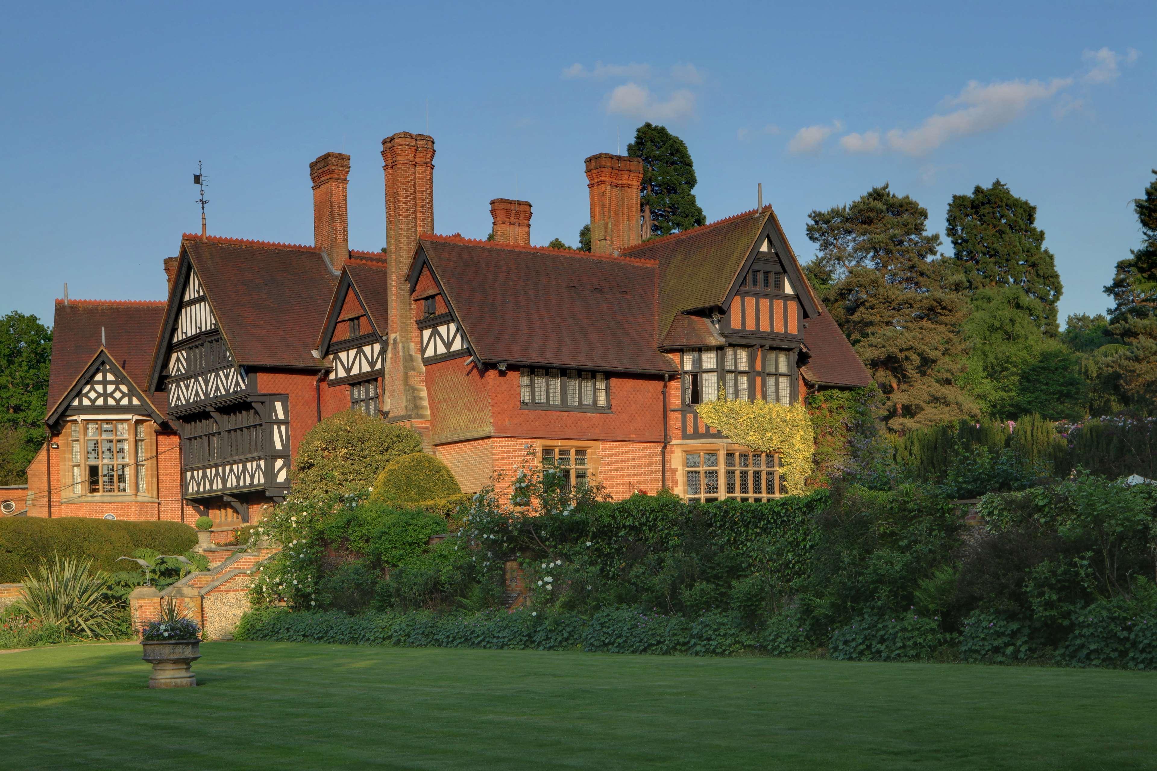 Best Western Plus Grim'S Dyke Hotel Harrow Bagian luar foto