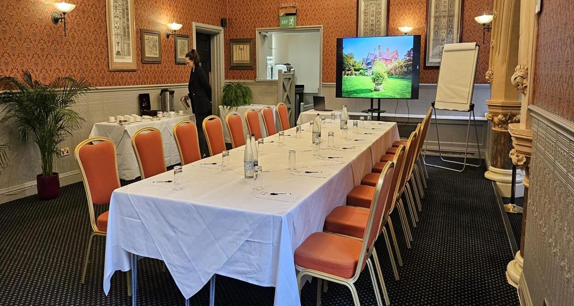 Best Western Plus Grim'S Dyke Hotel Harrow Bagian luar foto