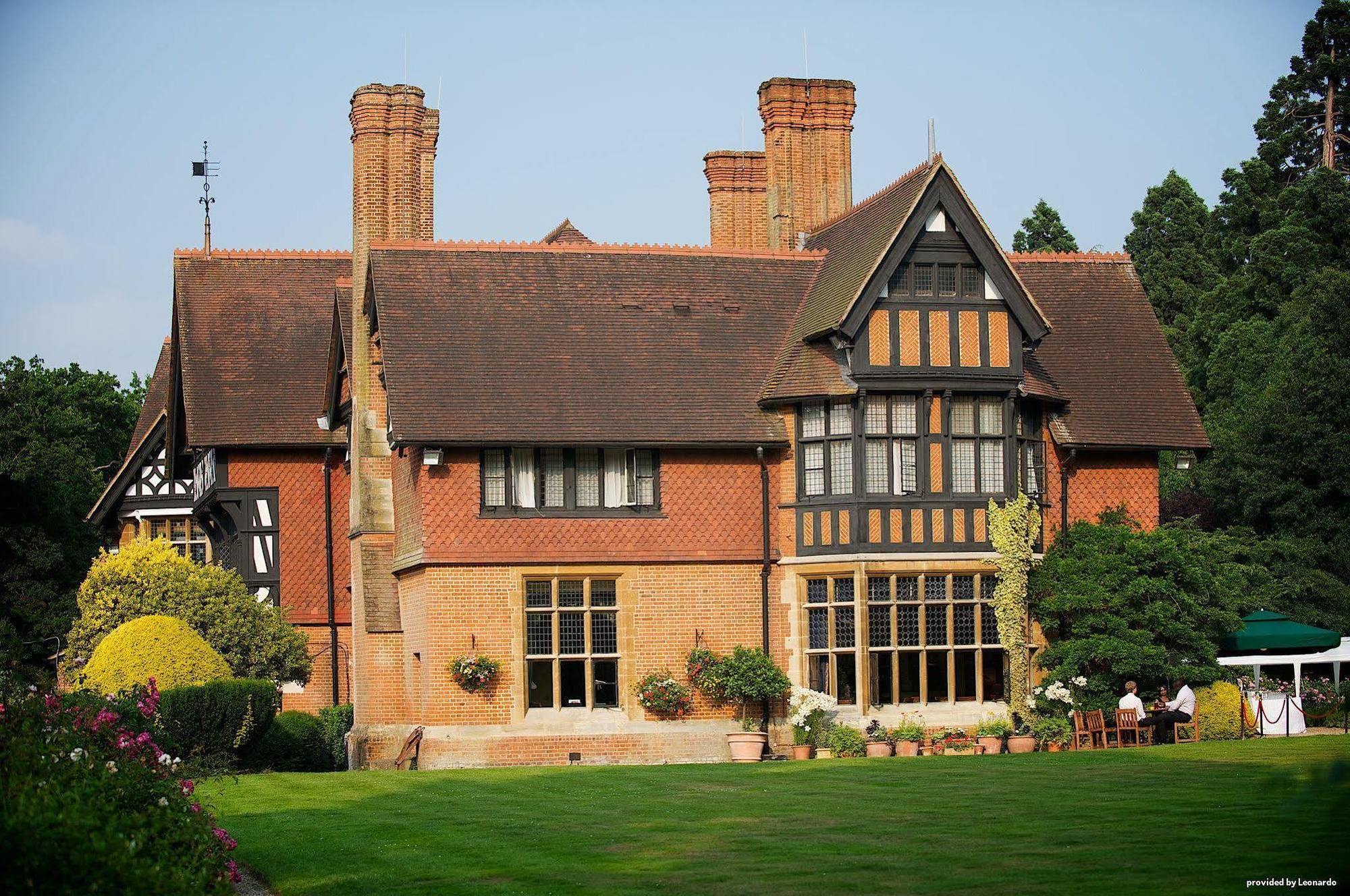 Best Western Plus Grim'S Dyke Hotel Harrow Bagian luar foto