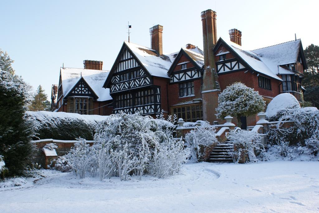 Best Western Plus Grim'S Dyke Hotel Harrow Bagian luar foto